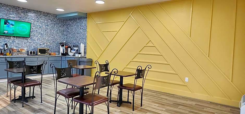 Super 8 by Wyndham Vandalia/Dayton International Airport