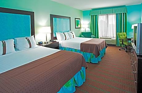 Standard Room with Two Queen Beds