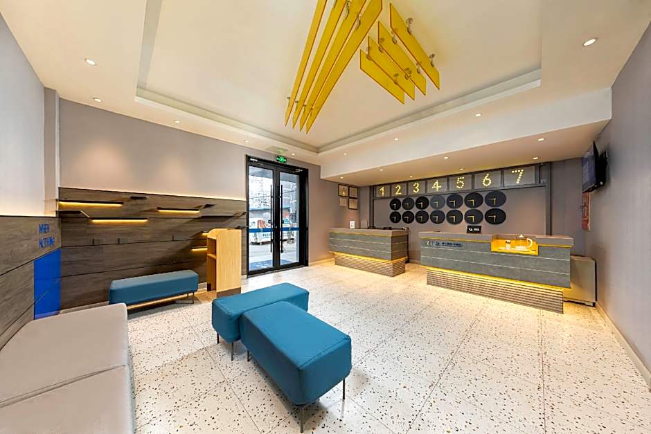 7 Days Inn Shenyang the Palace Huaiyuanmen Metro Station