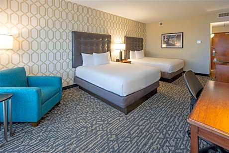 Deluxe Queen Room with Two Queen Beds