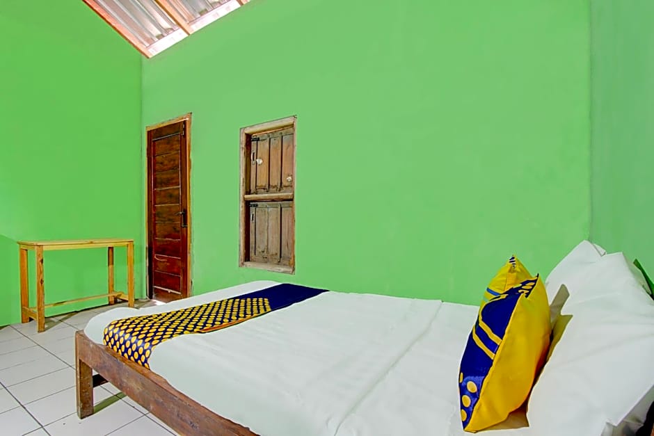 SPOT ON 93324 Hadi Homestay Syariah