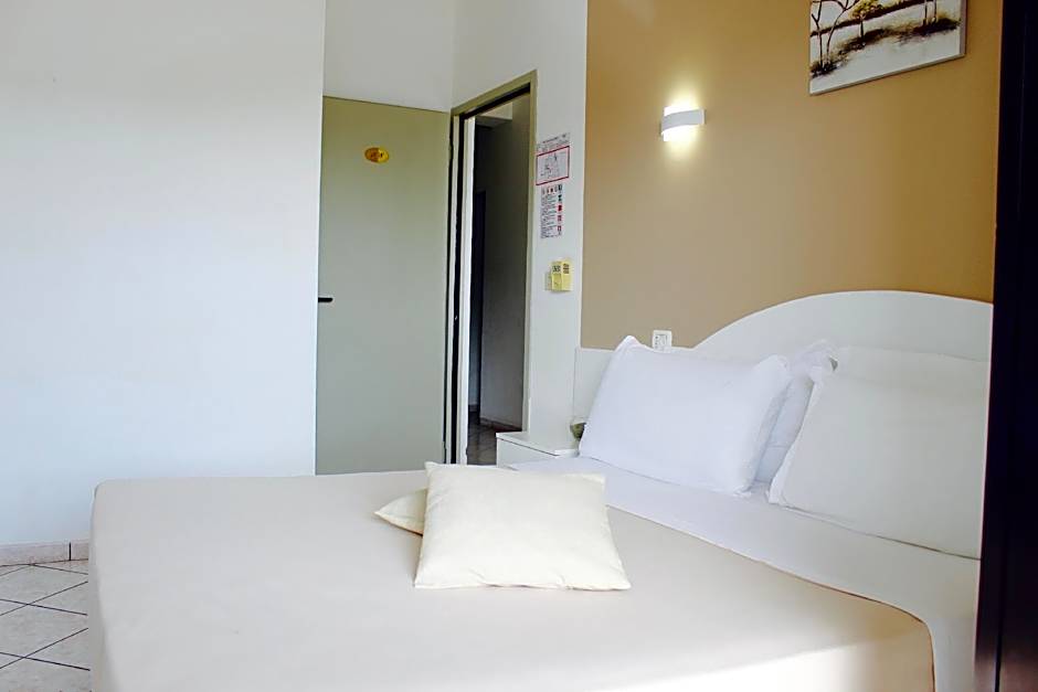 HOTEL BAIA DEL CIGNO