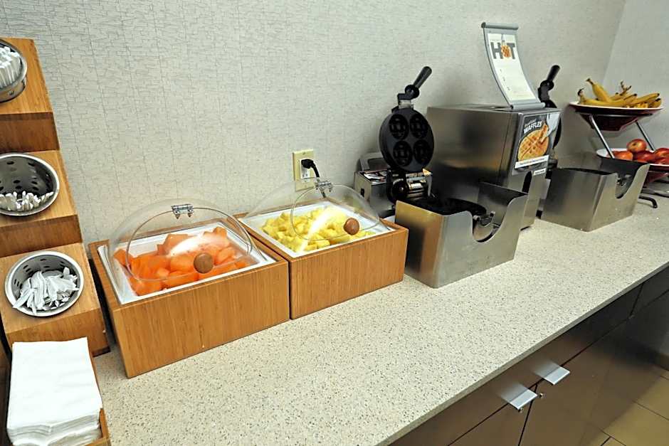 Fairfield Inn & Suites by Marriott Harrisburg West