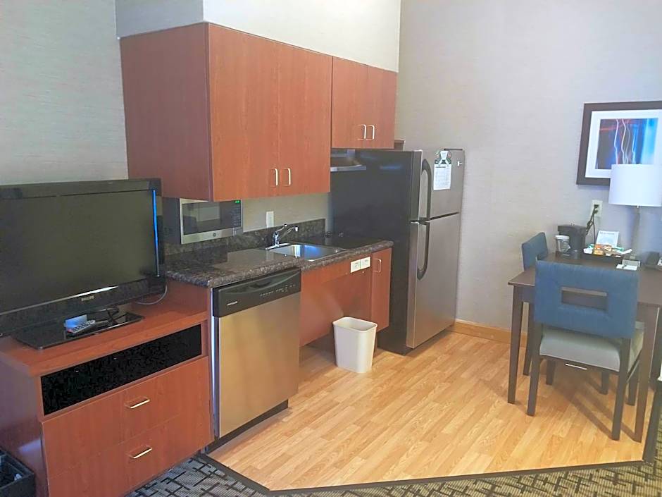 Homewood Suites By Hilton Mobile