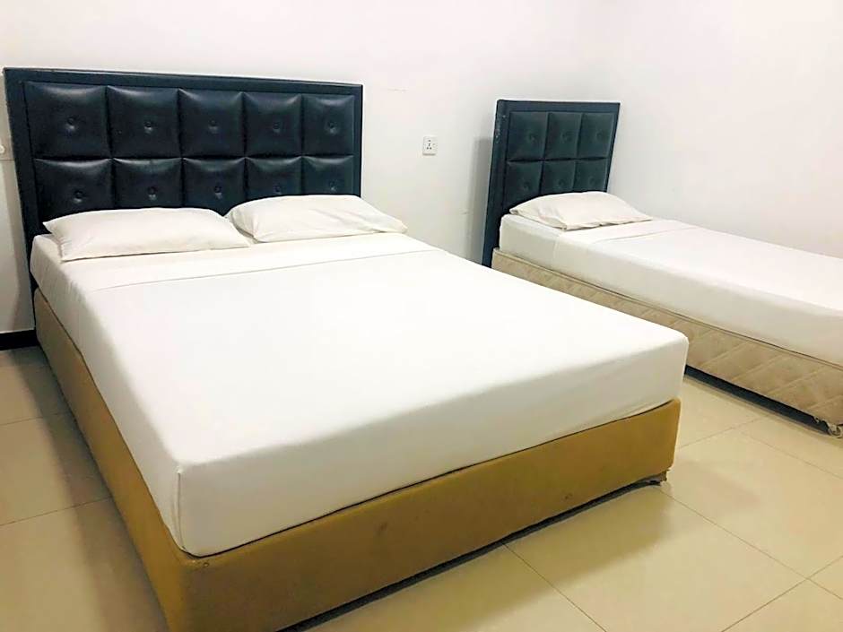 Saasha City Hotel