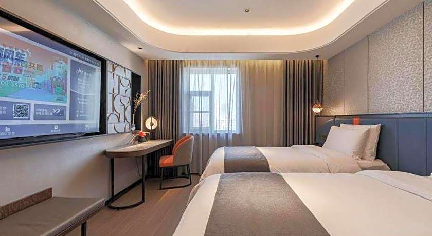 Yitel Collection Shenyang Imperial Palace Zhongjie Metro Station