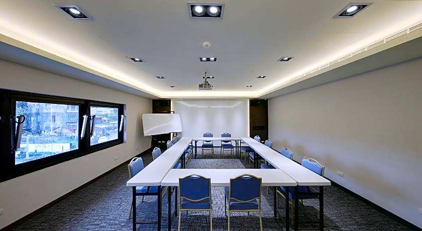 Lakeshore Hotel Suao