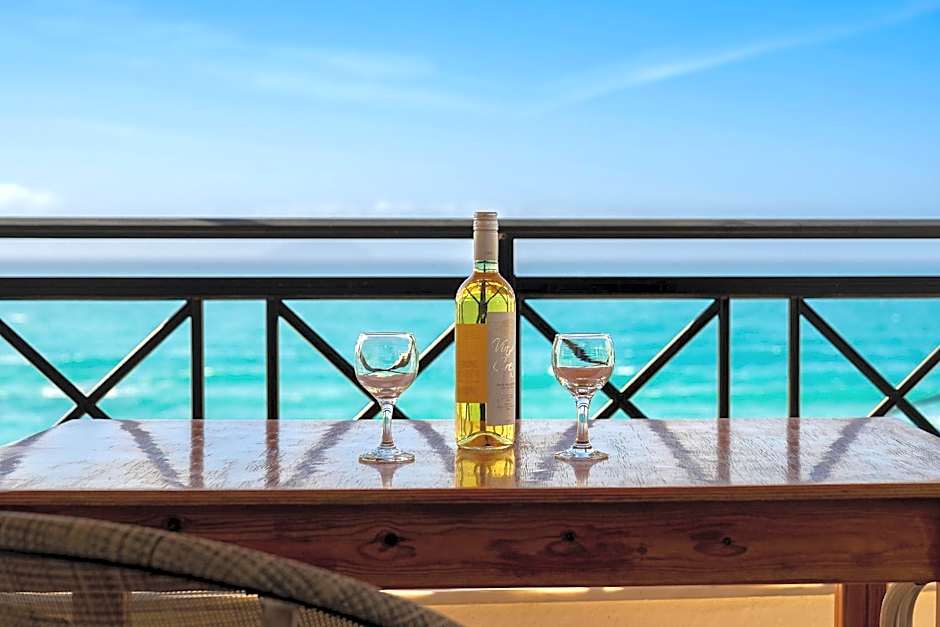 Finikas Studios & Apartments - Kalamaki Holidays