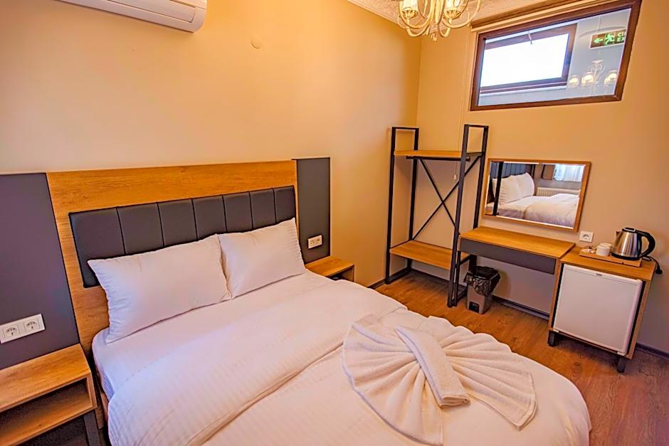 Grand Balyan Hotel & Restaurant