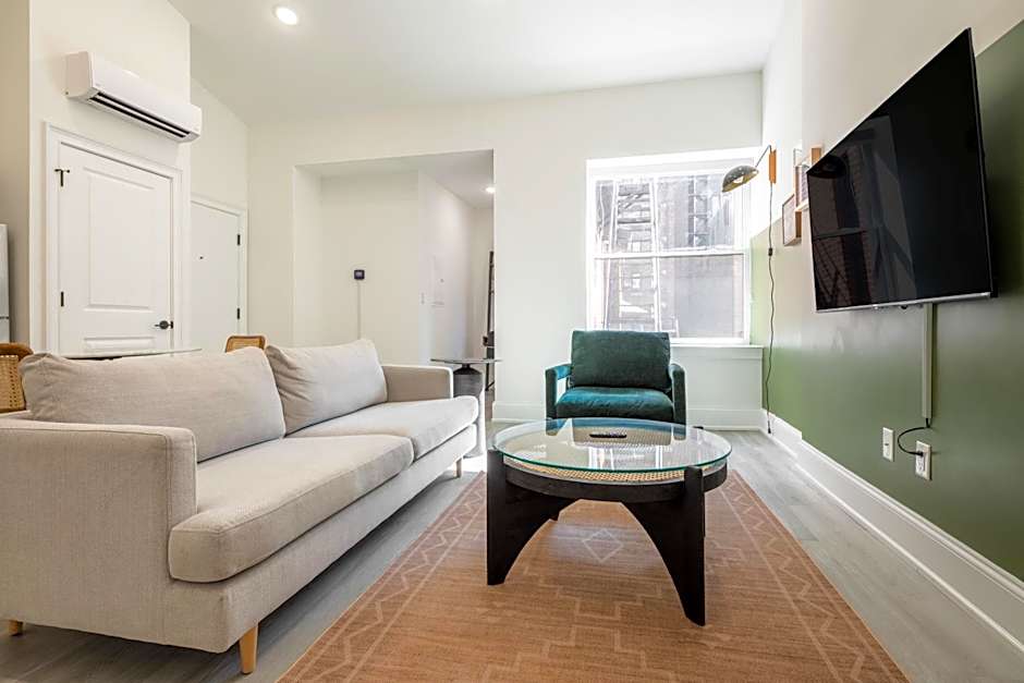 Sosuite at French Quarters - Rittenhouse Square