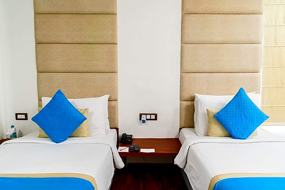 Hotel Ascent Biz