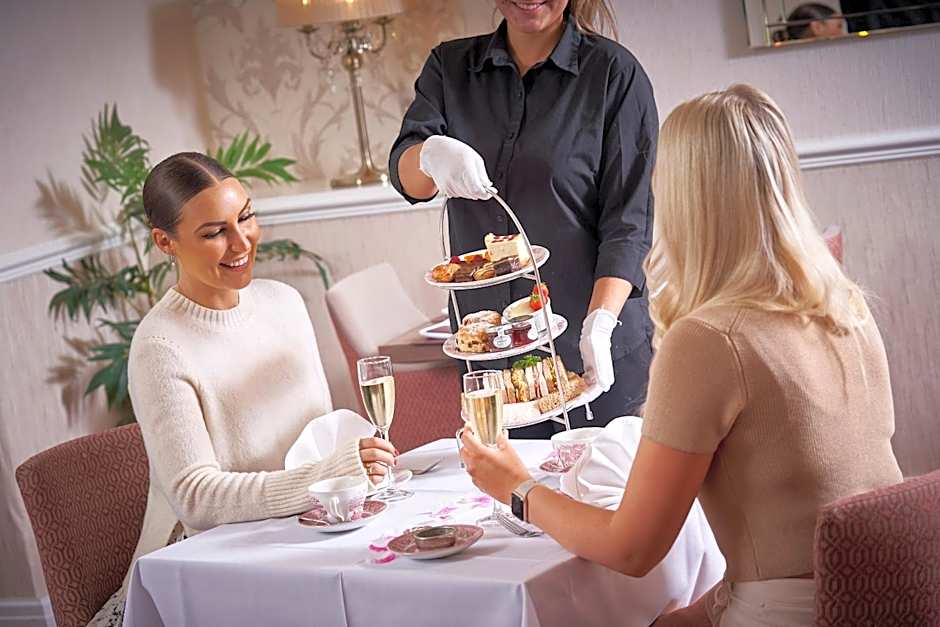 Kingston Theatre Hotel