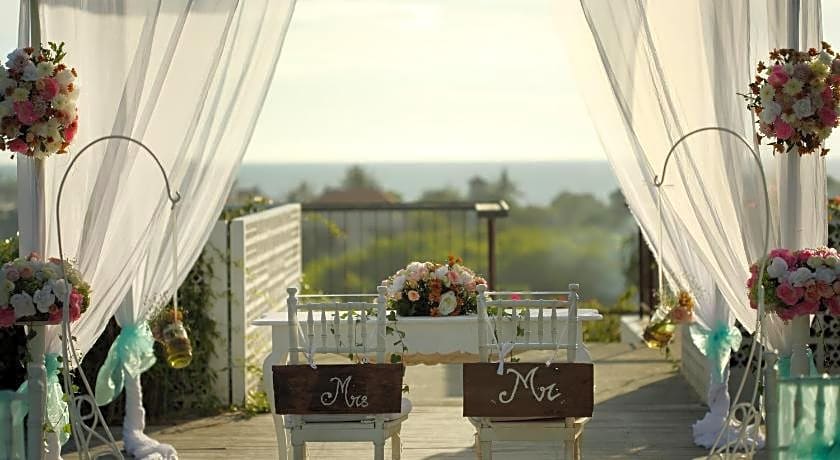 The Akmani Legian Hotel