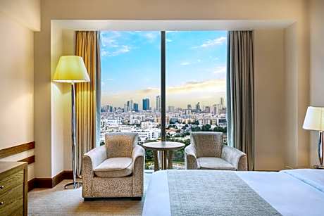 Platimun King Room - Concierge Lounge Access