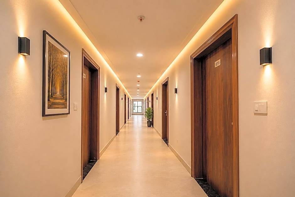 Hotel Sugandh Retreat