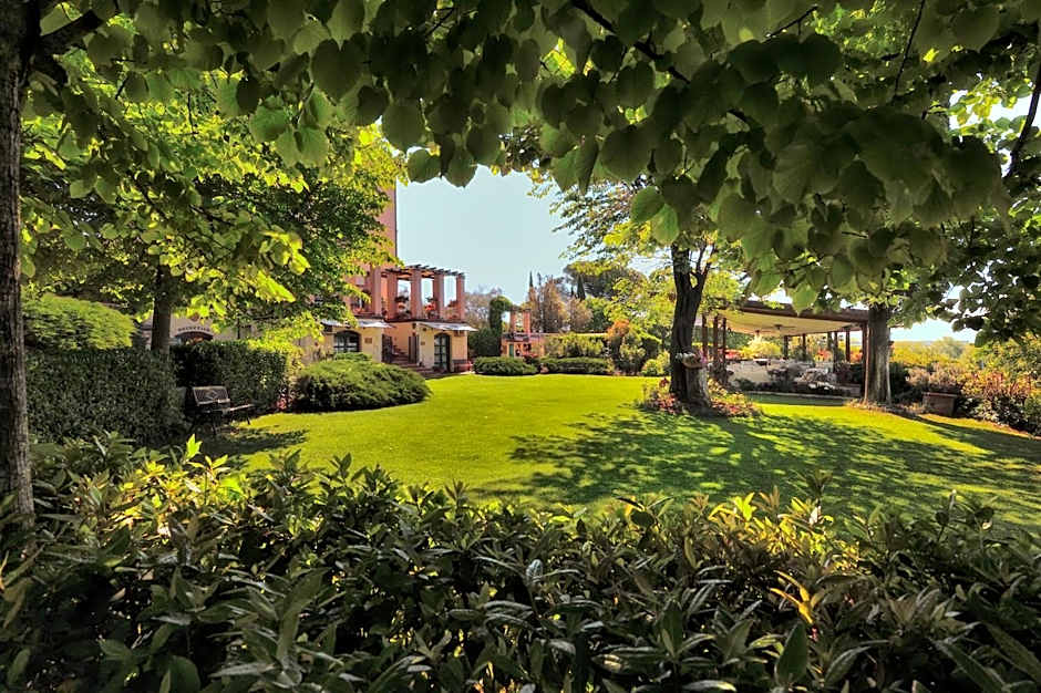 Domus Volumnia Residence