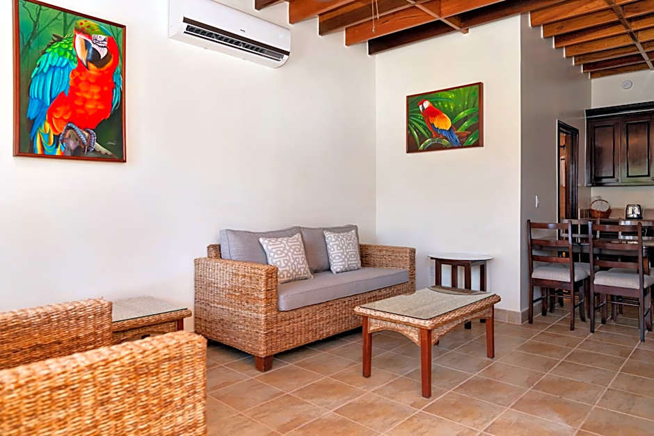 X'tan Ha- The Waterfront