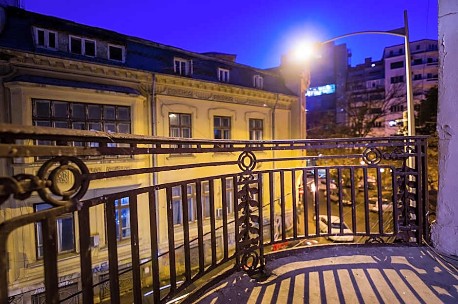 Hotel Carpati Imparatul Romanilor