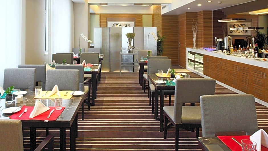 Holiday Inn Beijing Deshengmen By IHG