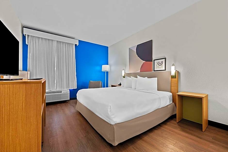 Spark by Hilton Tuscaloosa University