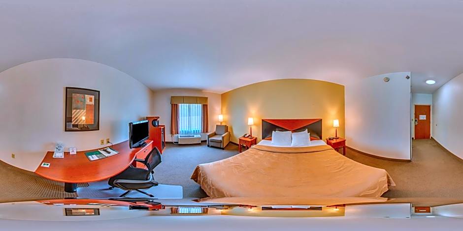 Quality Inn & Suites Chambersburg Northeast