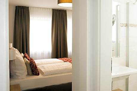 Business Single Room