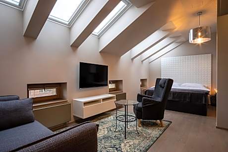 Extra Spacious Design Studio