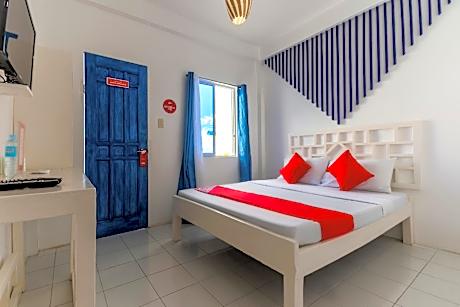 OYO 466 Issa's Haven