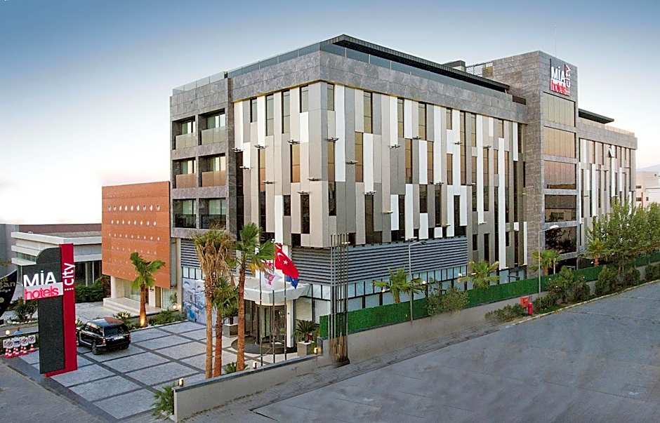 Mia City Hotel