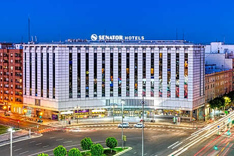 Senator Parque Central Hotel