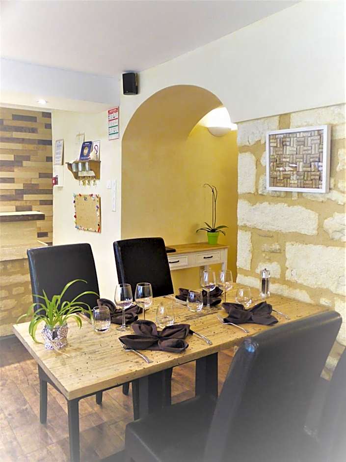 Le Trèfle à Quatre Feuilles