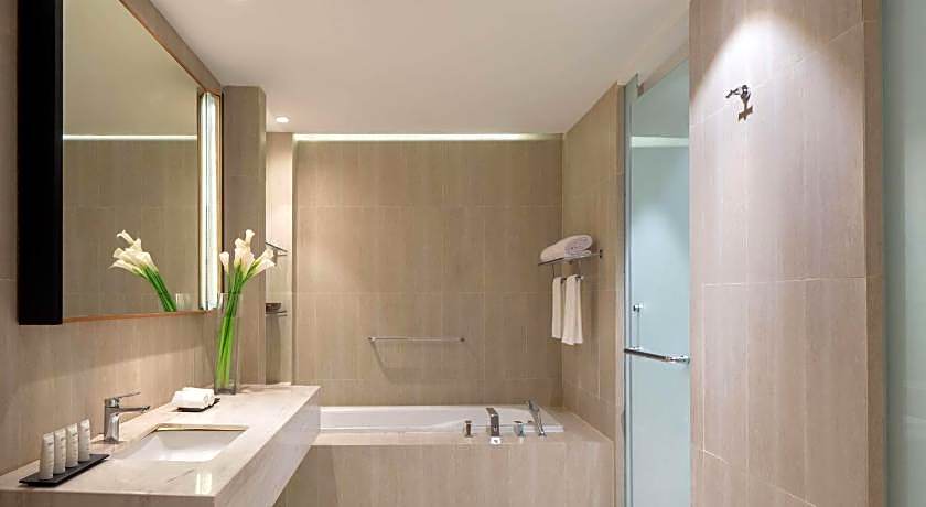 Radisson Golf And Convention Center Batam