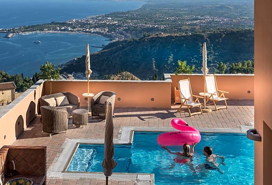 Villa Le Terrazze Charming Rooms