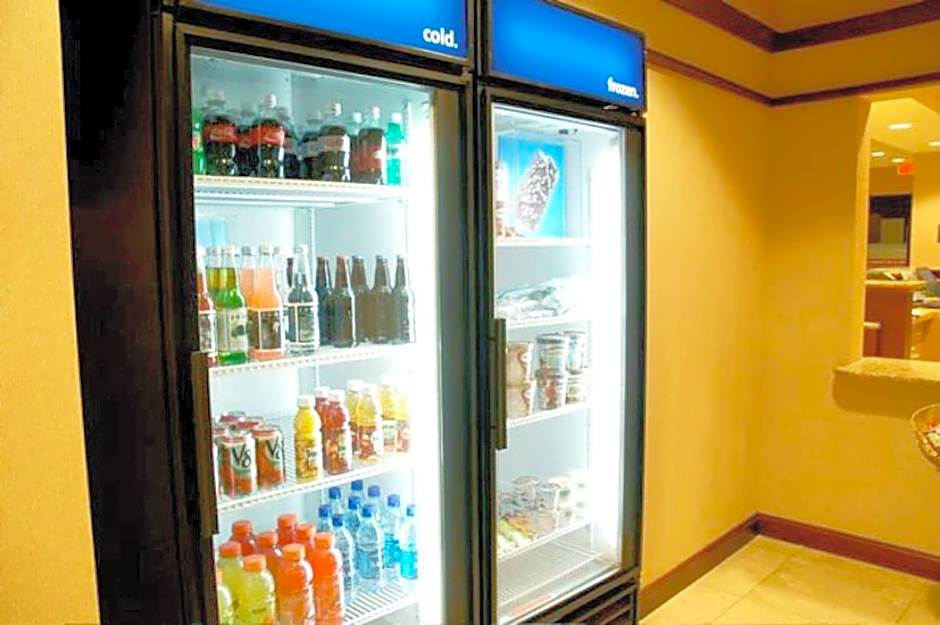 Hampton Inn By Hilton Calera