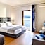 Akrathos Beach Hotel