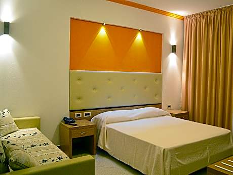 Double Room Single Use