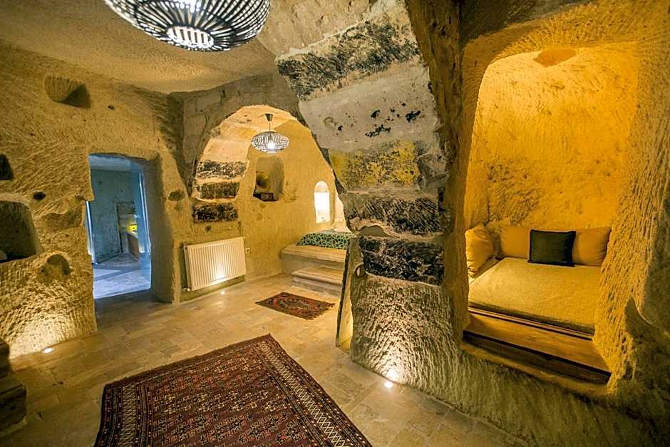 Azure Cave Suites - Cappadocia