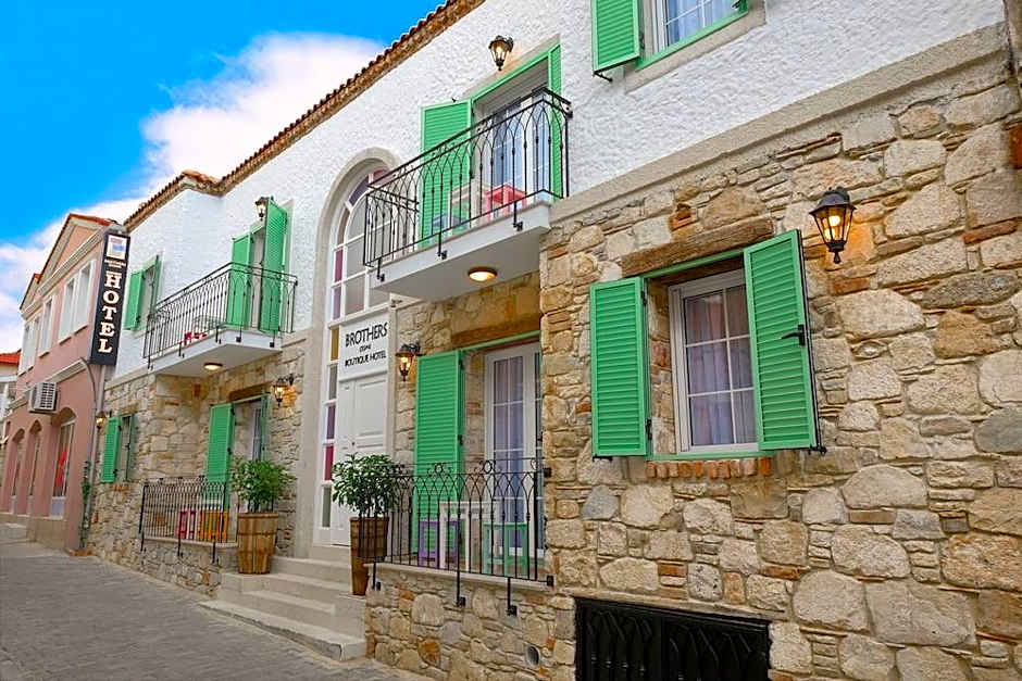 Brothers Cesme Boutique Hotel