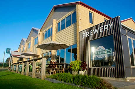 Sow and Piglets Guesthouse