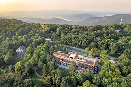 Cardoner Hotel és Konferenciaközpont