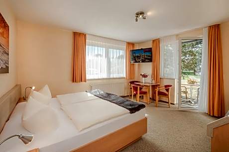 Double Room with Terrace