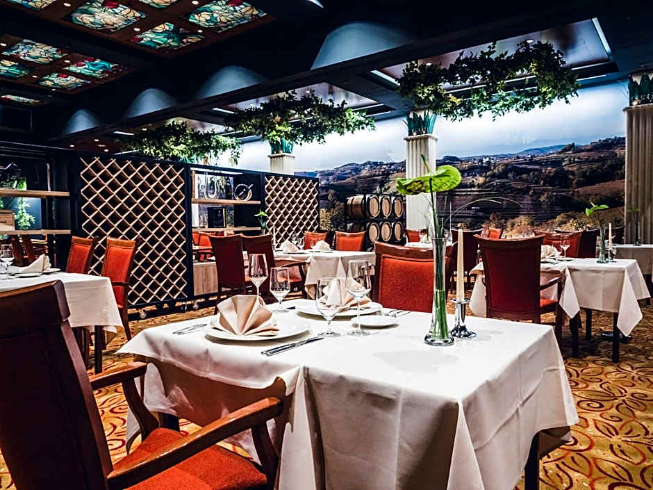 Park, Hotel & Entertainment