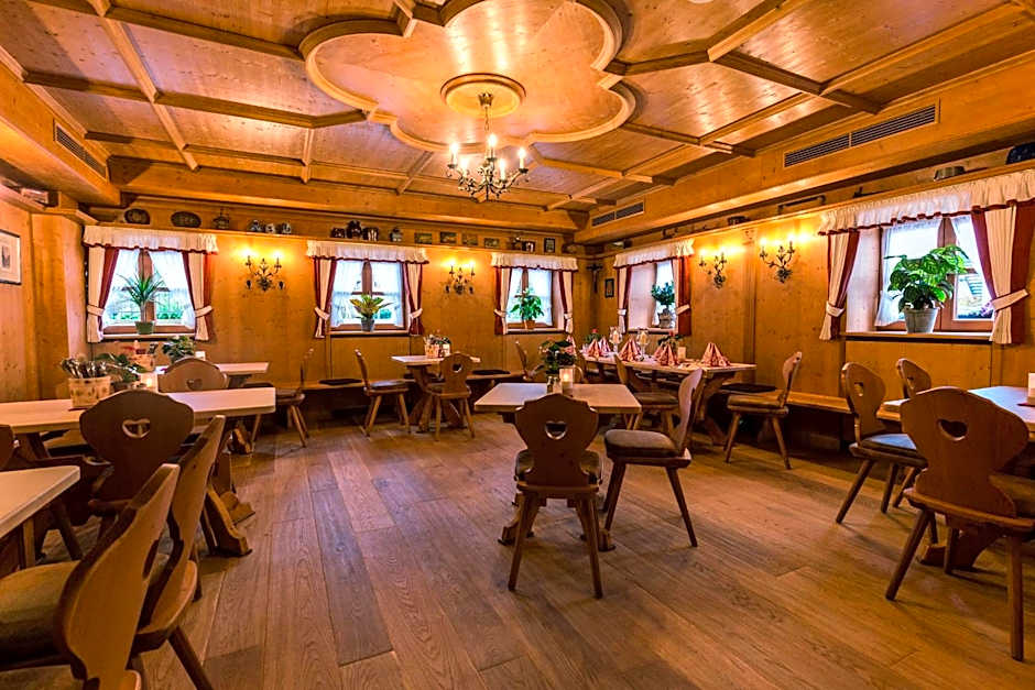 Hotel & Gaststätte zum Erdinger Weißbräu