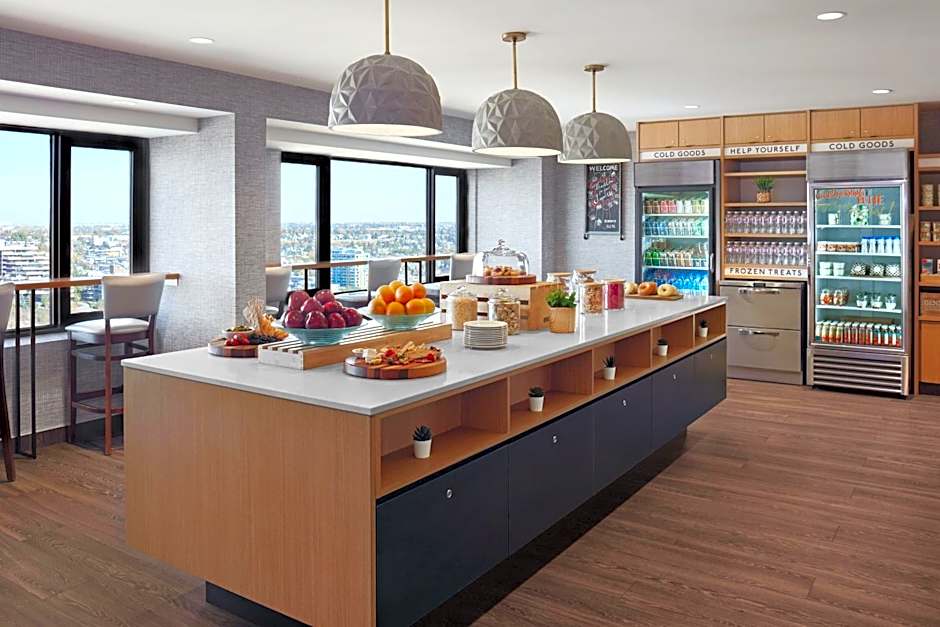 Delta Hotels by Marriott Calgary Downtown