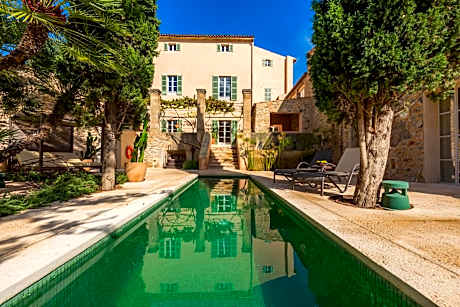 Yartan Boutique Hotel