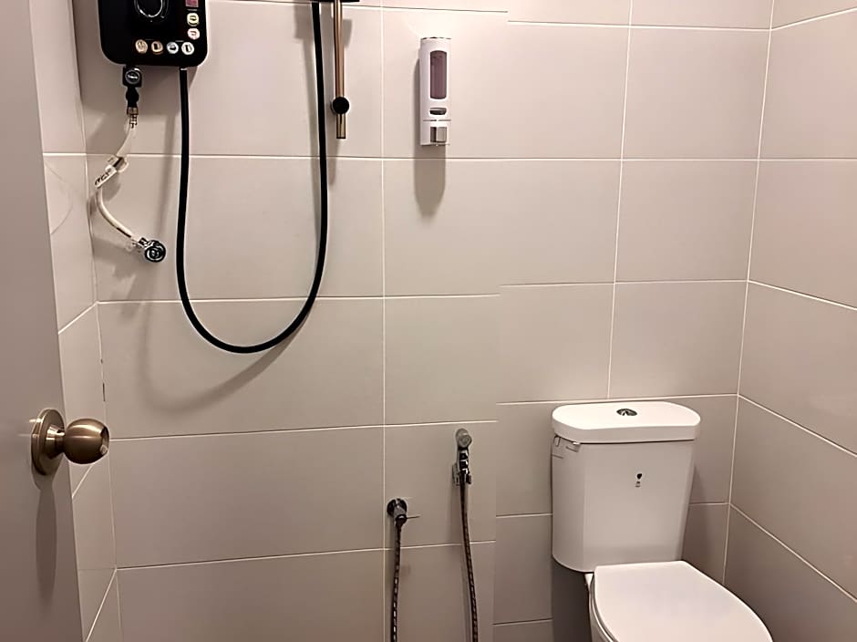 SCC Hotel PJ
