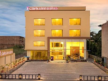Clarks Inn Suites, Katra