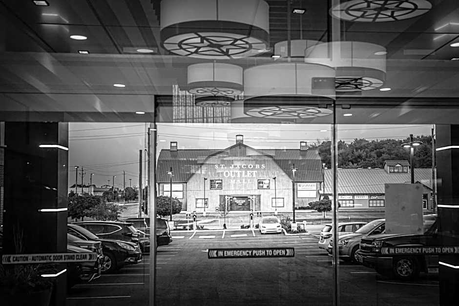 Staybridge Suites Waterloo - St. Jacobs Area By IHG