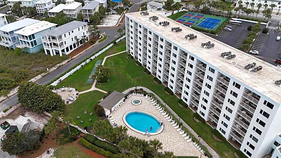 Emerald Oasis, Emerald Oasis- Gulf Front, Great for Families and Close to Destin Harbor!