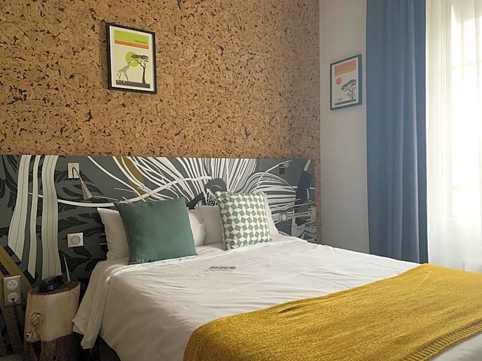 Urban Jungle Hotel Orleans --- ex Grand Hotel